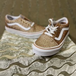 Girls Vans